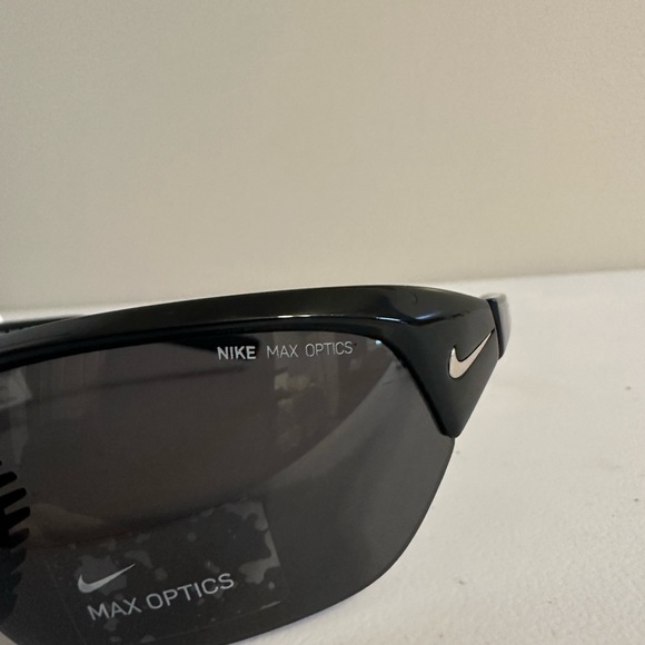 Nike Skylon Ace Max Optics Sunglasses M DV2163 010 in Black NWT - Picture 9 of 12